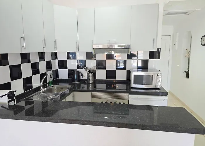 Apartment Atlantic View By Helloapartments