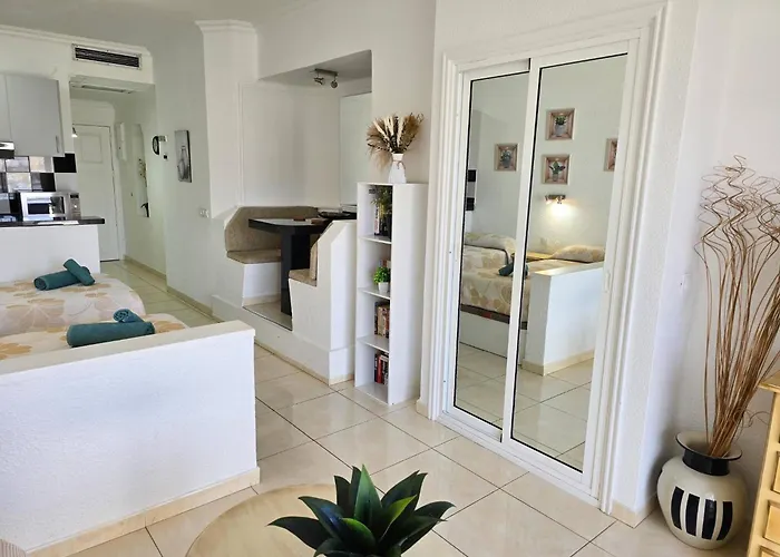 Atlantic View By Helloapartments Адехе