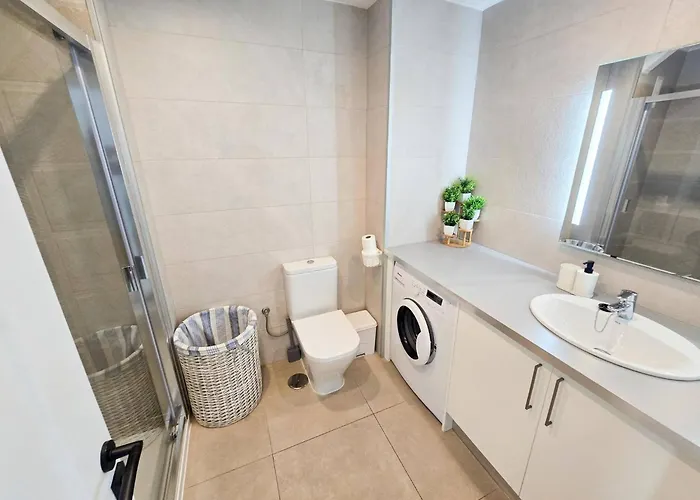 Atlantic View By Helloapartments Адехе